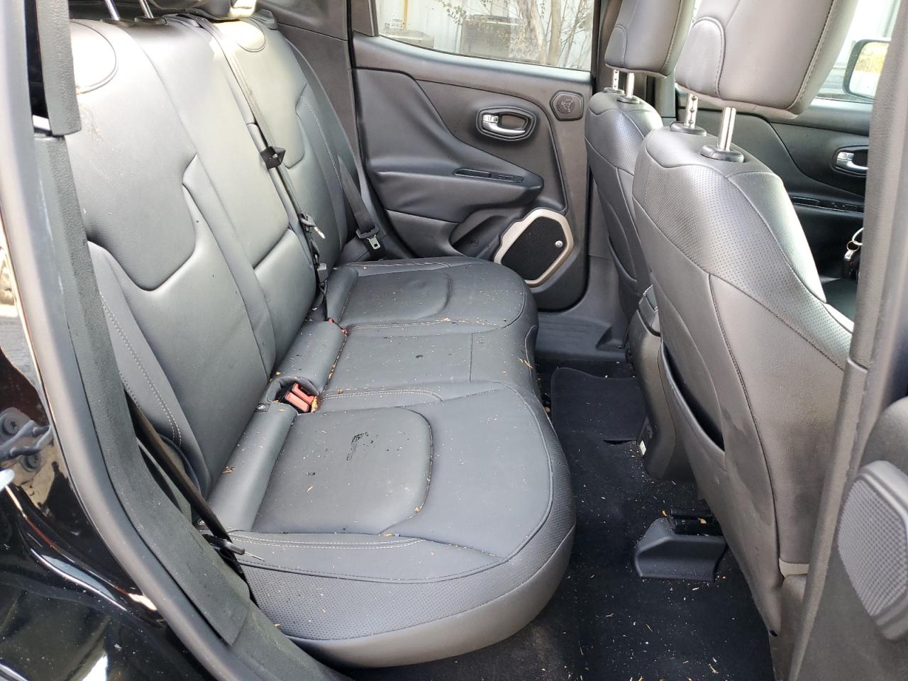 2016 Jeep Renegade Limited VIN: ZACCJBDT8GPD34534 Lot: 92331415