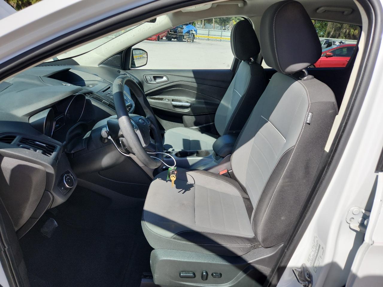 2014 Ford Escape Se VIN: 1FMCU0GX0EUE01175 Lot: 92617315