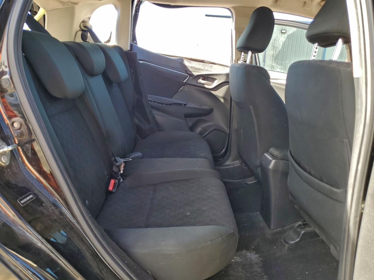 2017 Honda Fit Lx VIN: 3HGGK5G52HM708882 Lot: 94685445