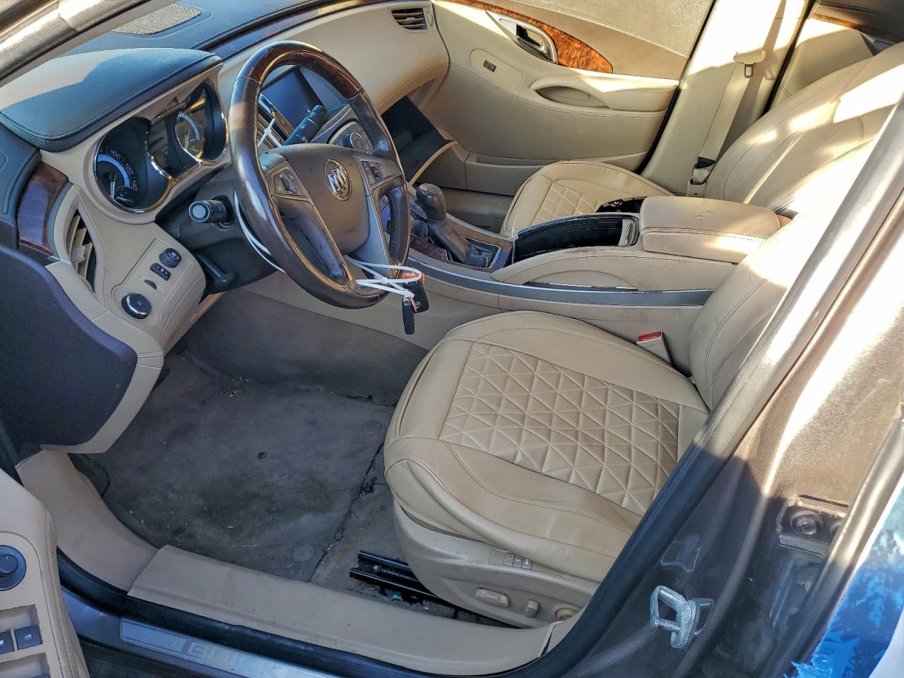 2010 Buick Lacrosse Cxs VIN: 1G4GE5GV5AF320701 Lot: 93192825