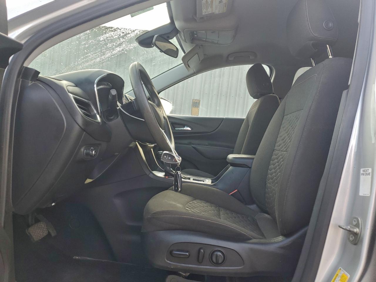 2020 Chevrolet Equinox Lt VIN: 3GNAXKEV2LS509110 Lot: 94169815