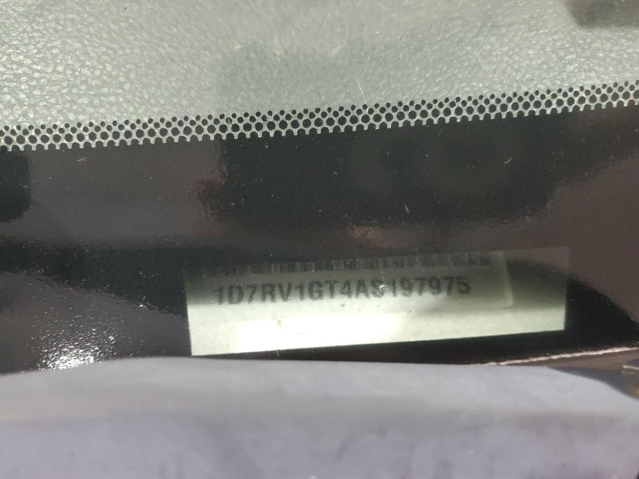 2010 Dodge Ram 1500 VIN: 1D7RV1GT4AS197975 Lot: 91006935