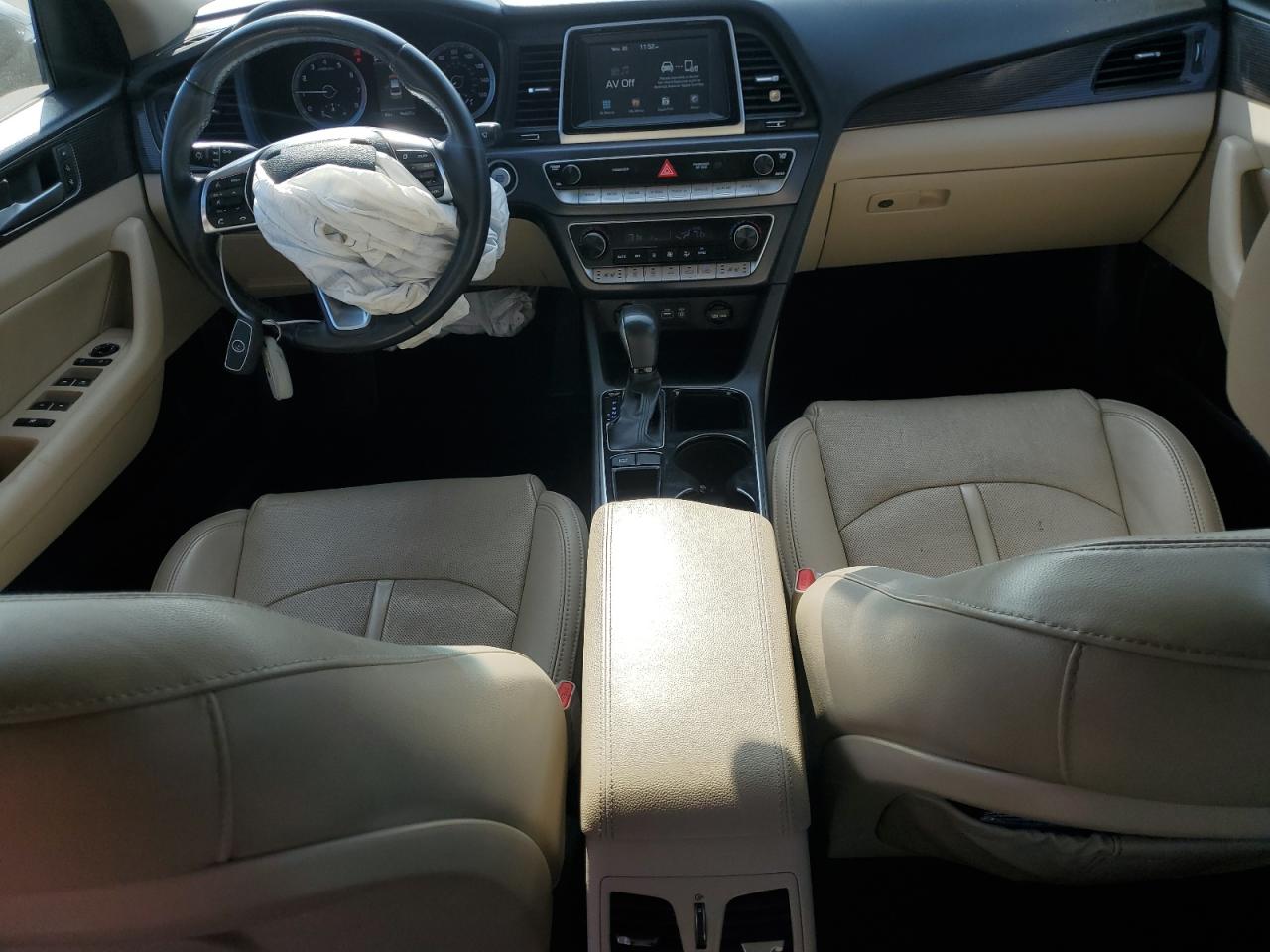 2018 Hyundai Sonata Sport VIN: 5NPE34AF9JH660825 Lot: 93624025