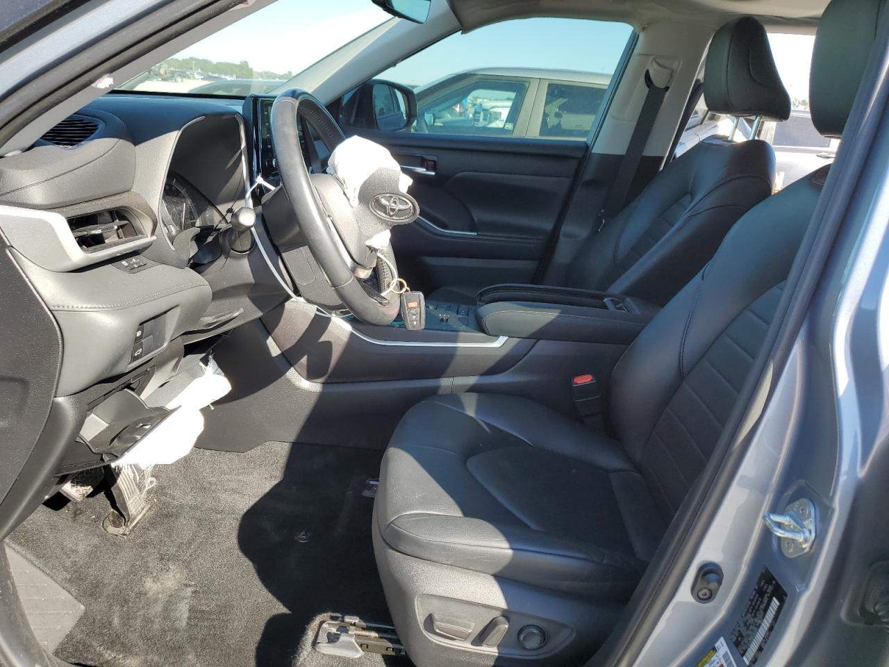 2021 Toyota Highlander Xle VIN: 5TDGZRAH6MS089072 Lot: 92171085