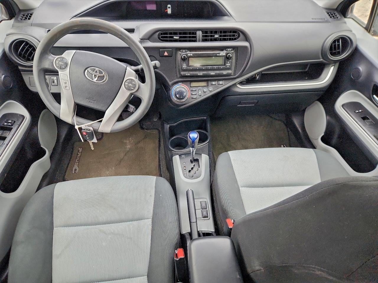 2014 Toyota Prius C VIN: JTDKDTB39E1568612 Lot: 93739855