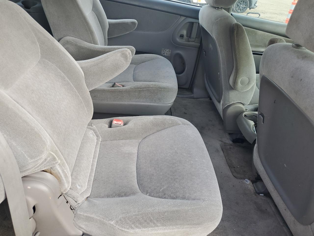 2005 Toyota Sienna Ce VIN: 5TDZA23CX5S238206 Lot: 93307555