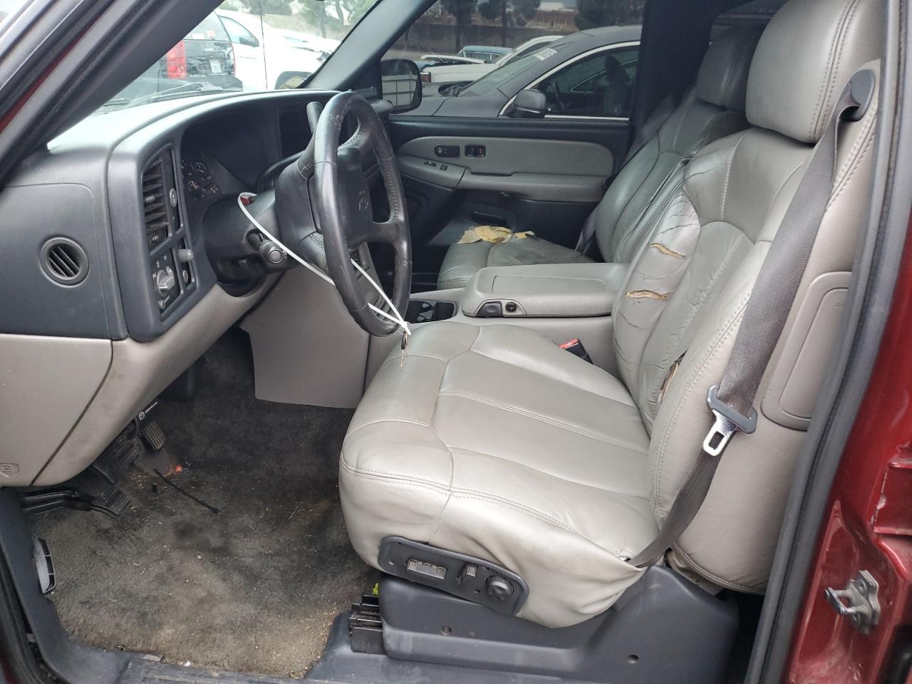 2002 Chevrolet Tahoe C1500 VIN: 1GNEC13T82R237513 Lot: 91925245