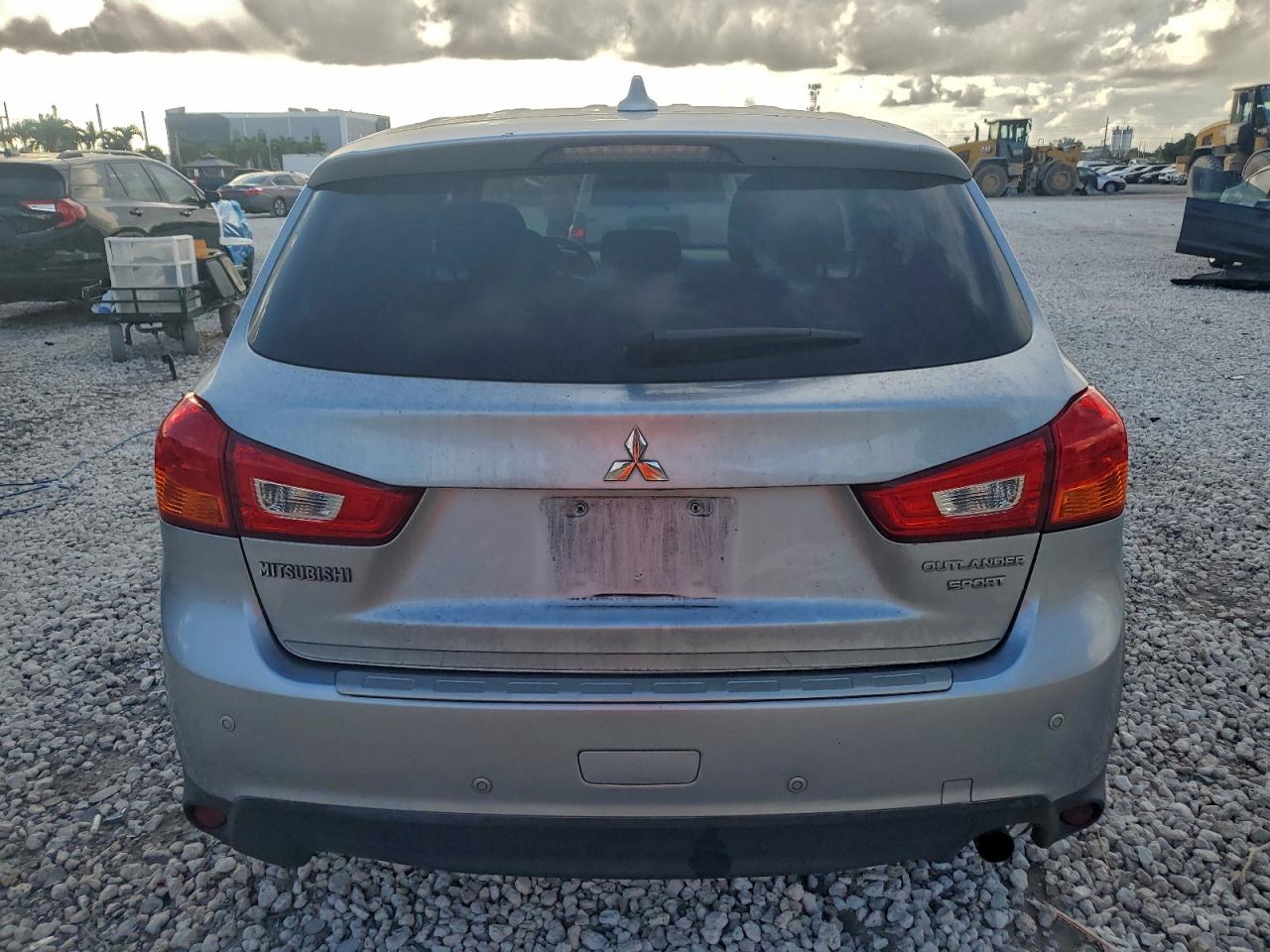 2017 Mitsubishi Outlander Sport Es VIN: JA4AP3AU5HZ052969 Lot: 94748195