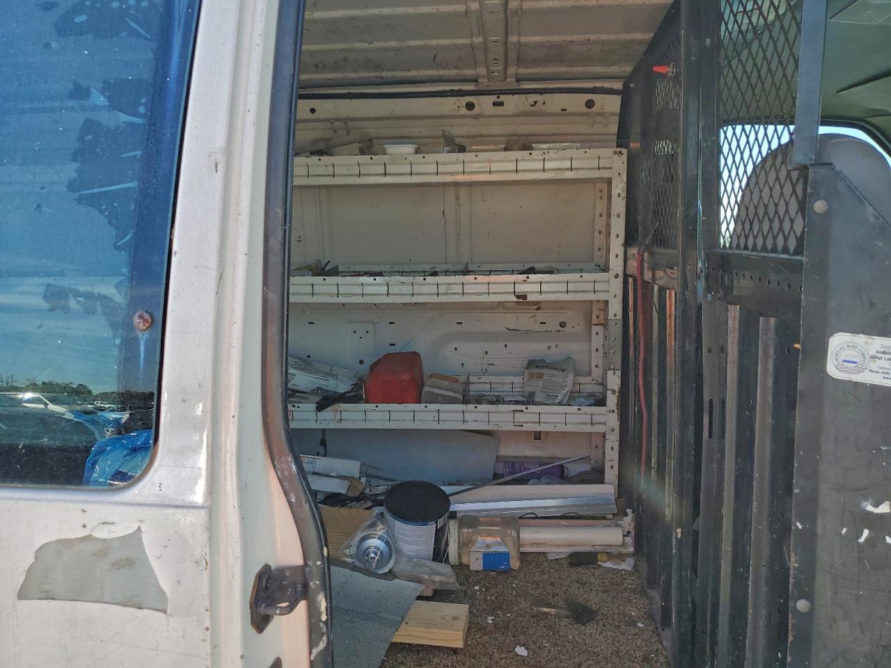 2001 Ford Econoline E250 Van VIN: 1FTNS24201HA25944 Lot: 93936465