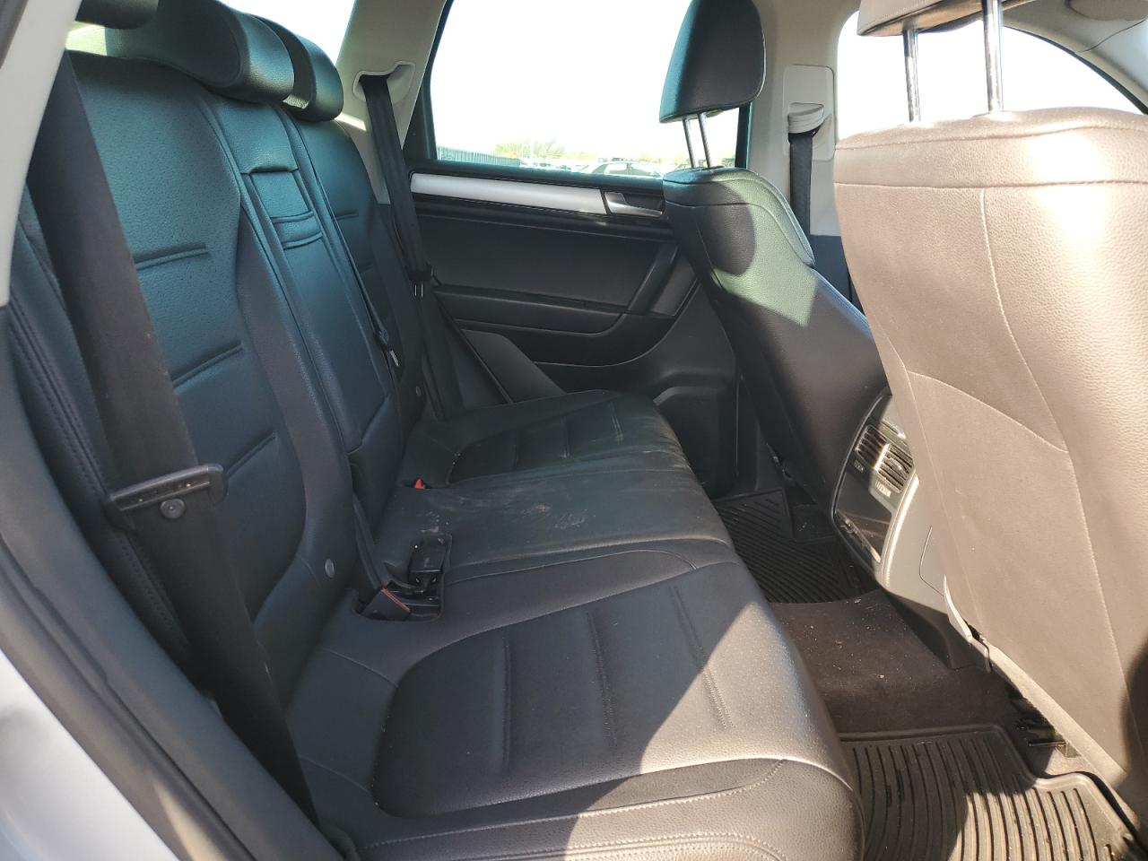 2012 Volkswagen Touareg V6 VIN: WVGFF9BP4CD004679 Lot: 91887265