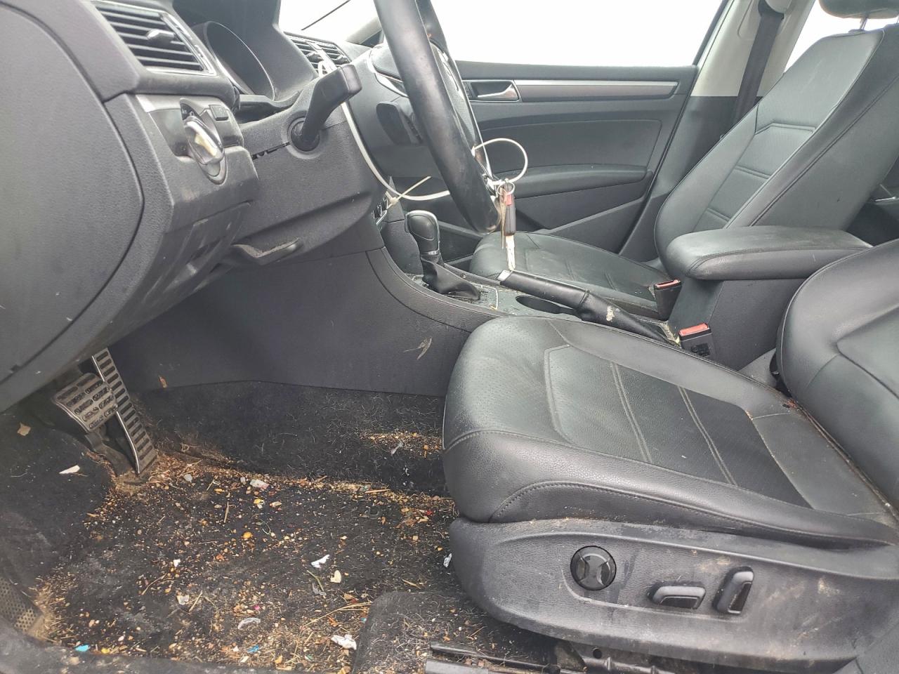 2017 Volkswagen Passat R-Line VIN: 1VWDT7A3XHC061468 Lot: 93770985