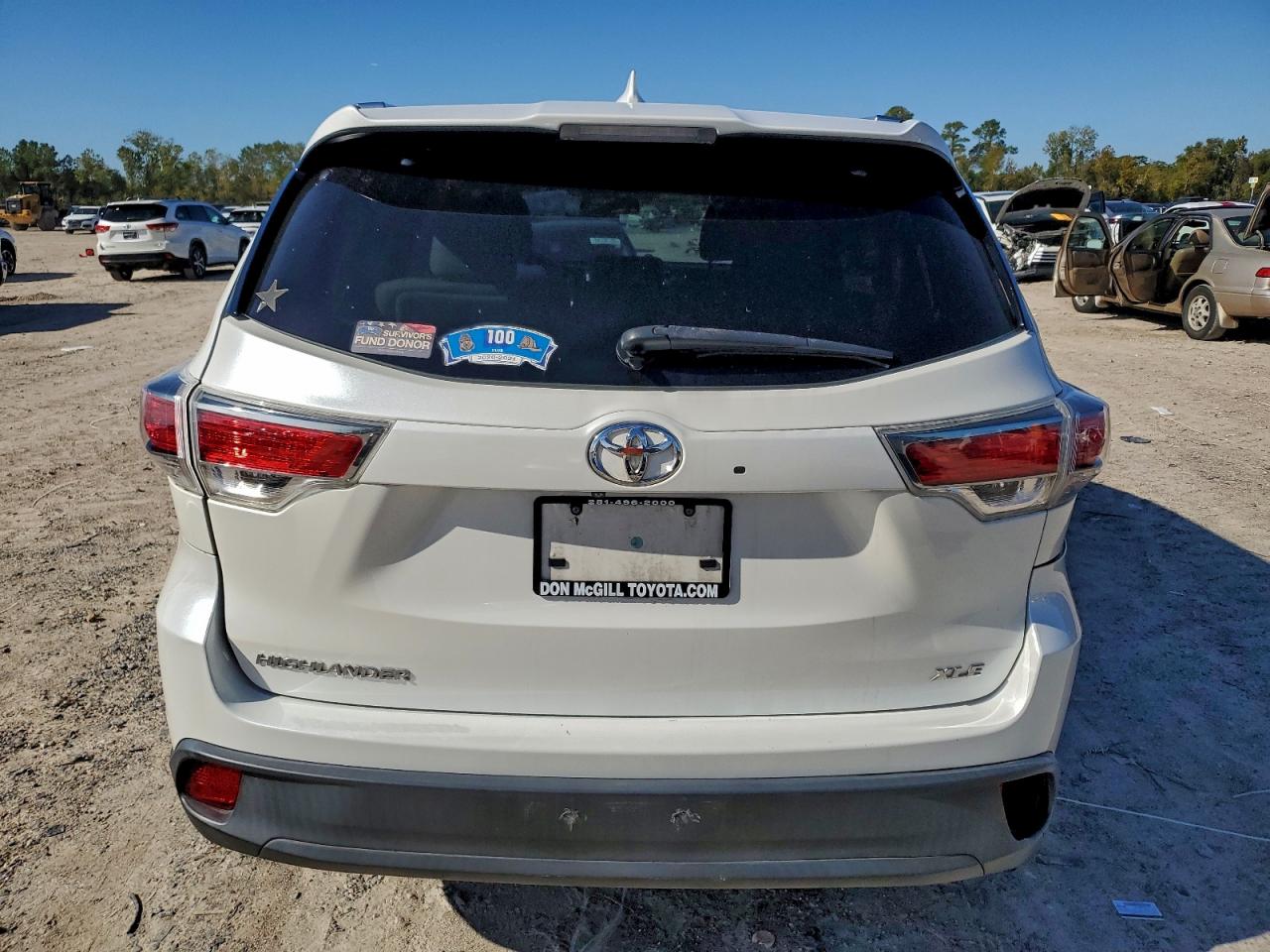 2015 Toyota Highlander Xle VIN: 5TDKKRFH1FS044499 Lot: 94389575