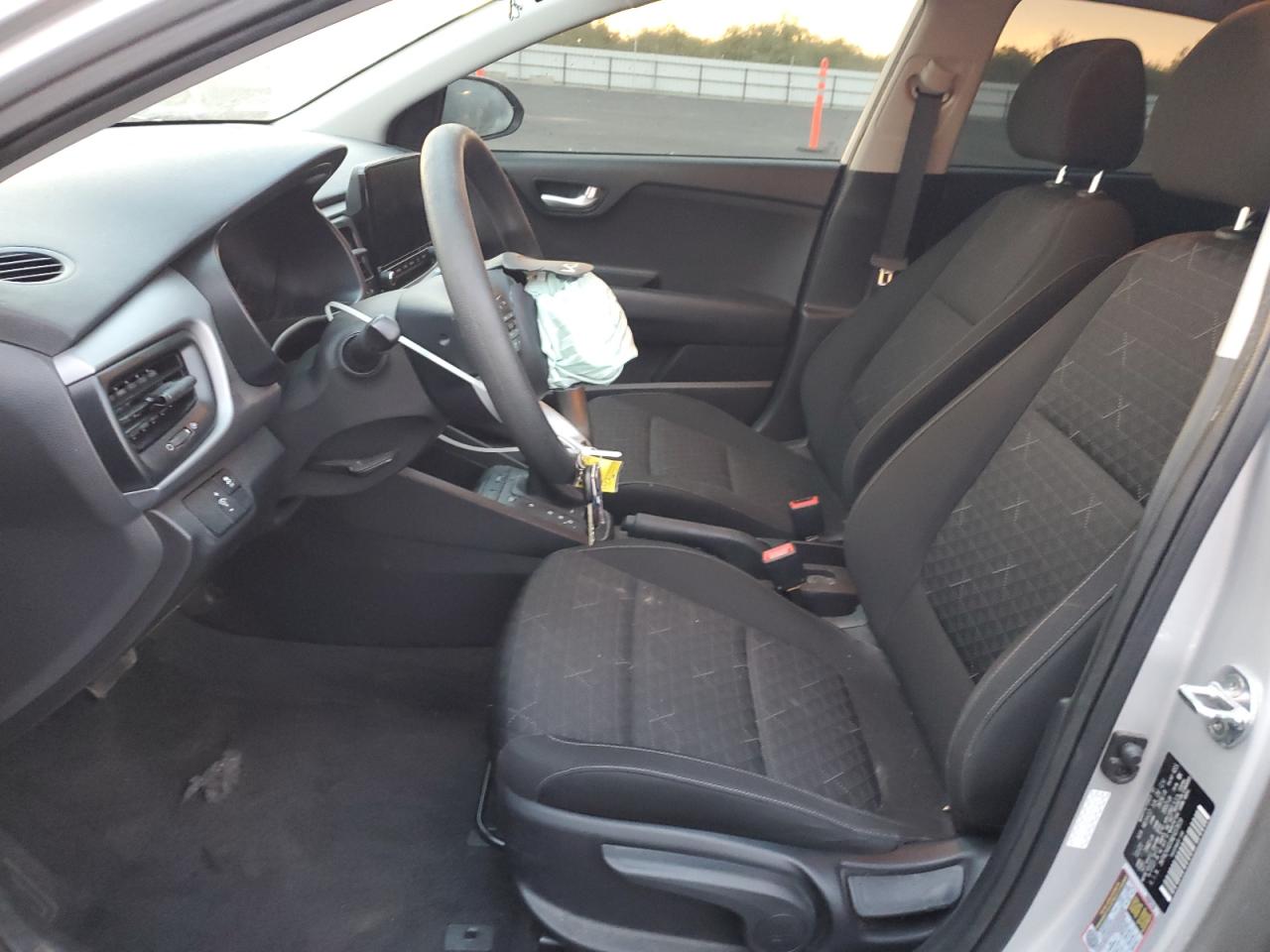 2022 Kia Rio Lx VIN: 3KPA24AD3NE437819 Lot: 92449505