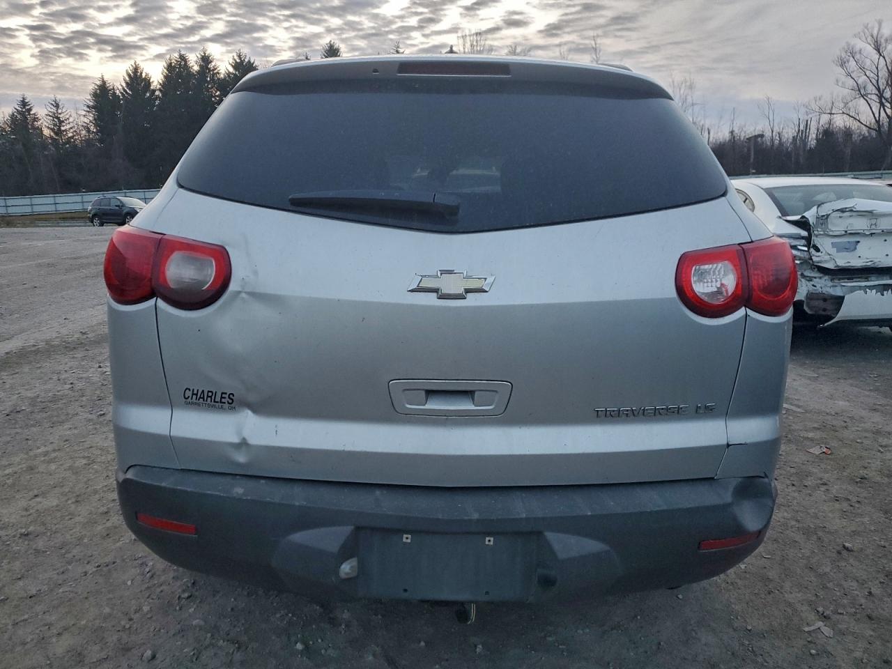 2012 Chevrolet Traverse Ls VIN: 1GNKREEDXCJ413198 Lot: 92403625