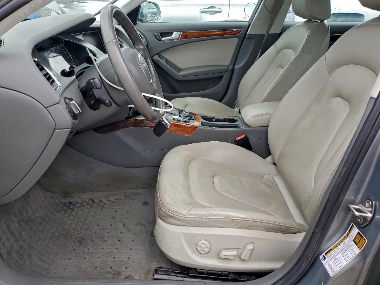 2011 Audi A4 Premium Plus VIN: WAUFFAFL0BN028531 Lot: 93972945