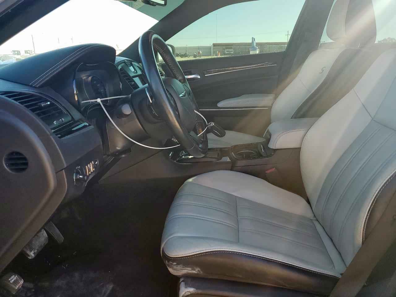 2020 Chrysler 300 S VIN: 2C3CCABG9LH239281 Lot: 91461615