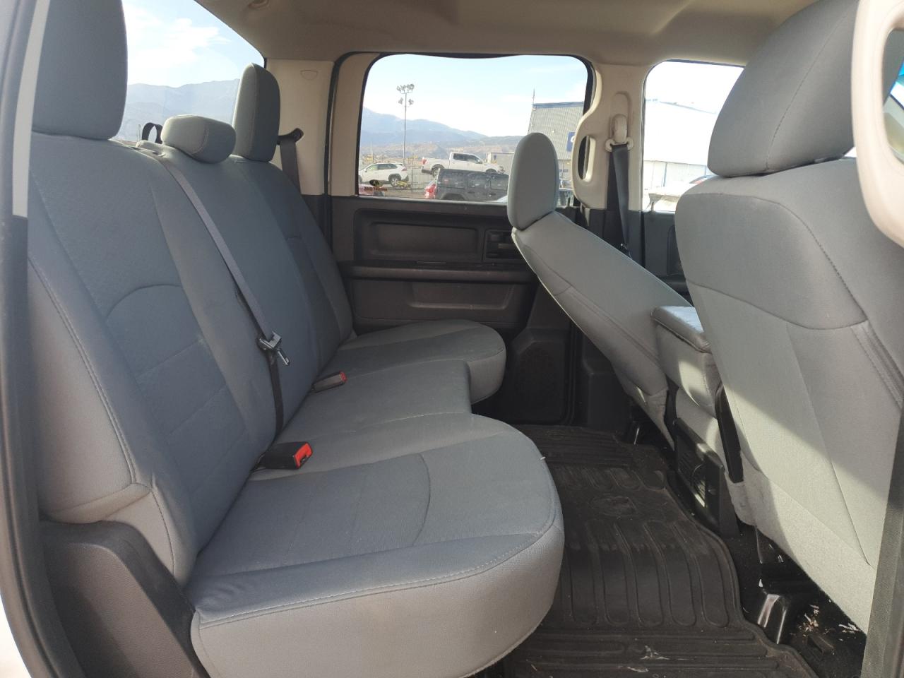 2015 Ram 2500 St VIN: 3C6TR5HT5FG524643 Lot: 90484635