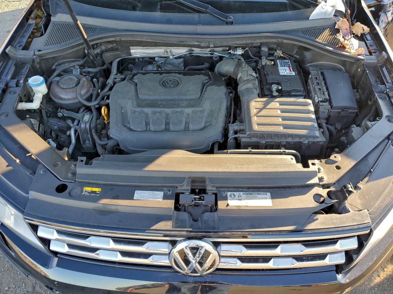 2018 Volkswagen Tiguan S VIN: 3VV1B7AX5JM037399 Lot: 93493145