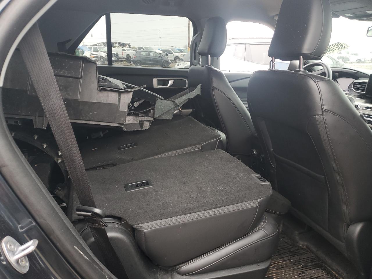 2022 Ford Explorer Xlt VIN: 1FMSK8DH4NGC43953 Lot: 93278445