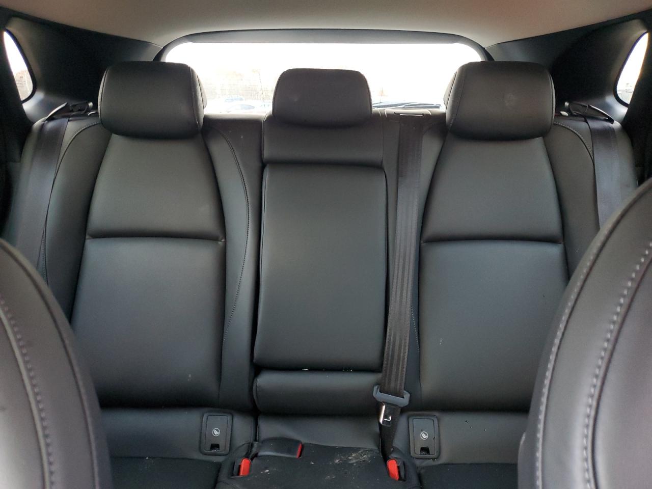 2025 Mazda Cx-30 Preferred VIN: 3MVDMBCM1SM858186 Lot: 92838635