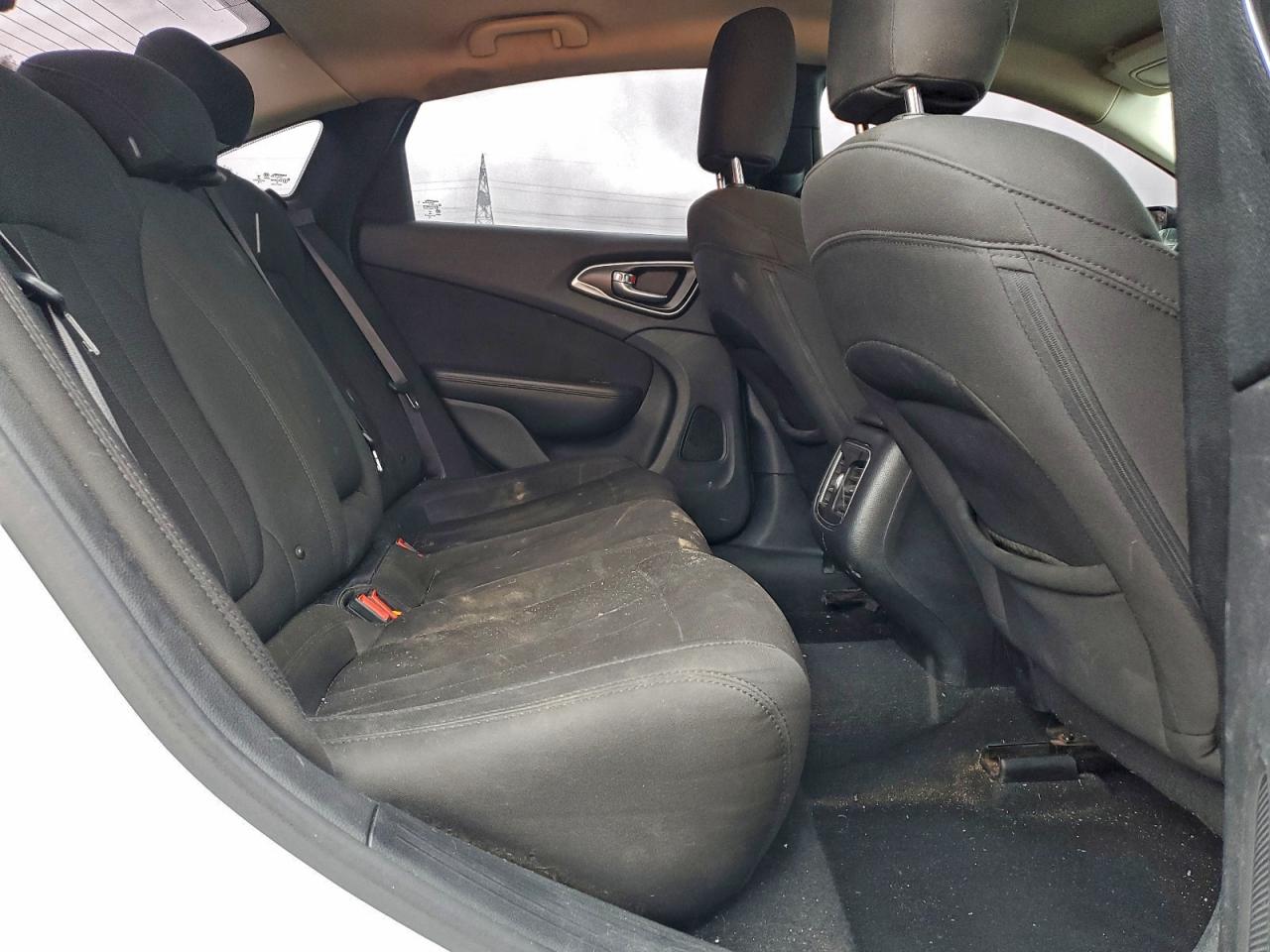 2016 Chrysler 200 Limited VIN: 1C3CCCAB8GN196759 Lot: 94634975