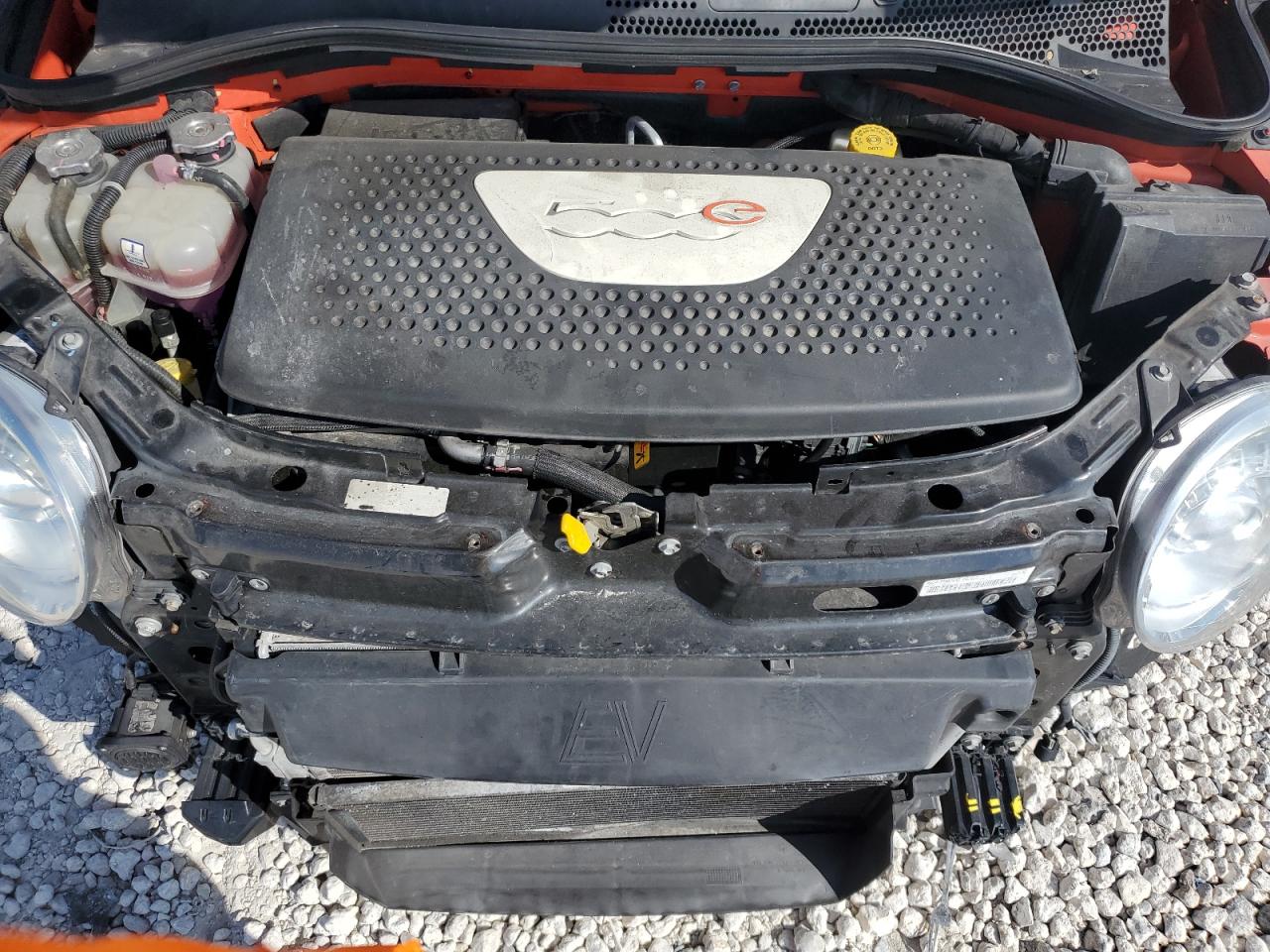 2015 Fiat 500 Electric VIN: 3C3CFFGE4FT585715 Lot: 91322935