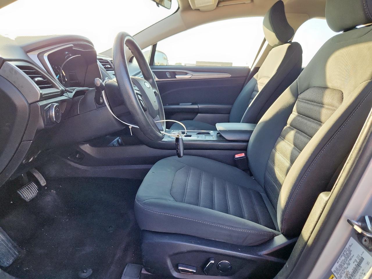 2017 Ford Fusion Se Hybrid VIN: 3FA6P0LU5HR278558 Lot: 93116115