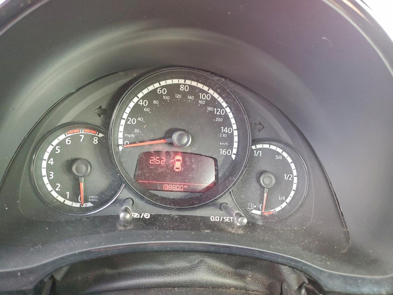 2015 Volkswagen Beetle 1.8T VIN: 3VWF17AT0FM631293 Lot: 94382215