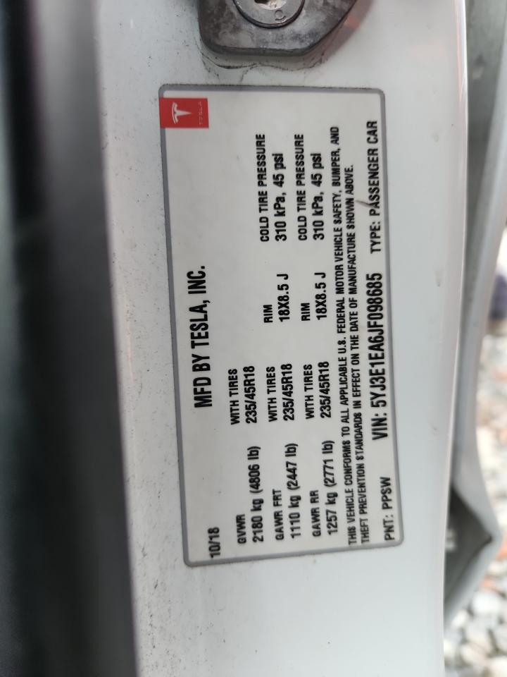 2018 Tesla Model 3 VIN: 5YJ3E1EA6JF098685 Lot: 81458165