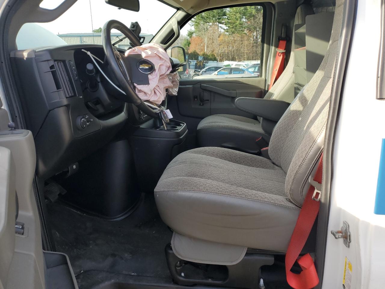 2019 Chevrolet Express G3500 VIN: 1GCZGGFG5K1299515 Lot: 93272115