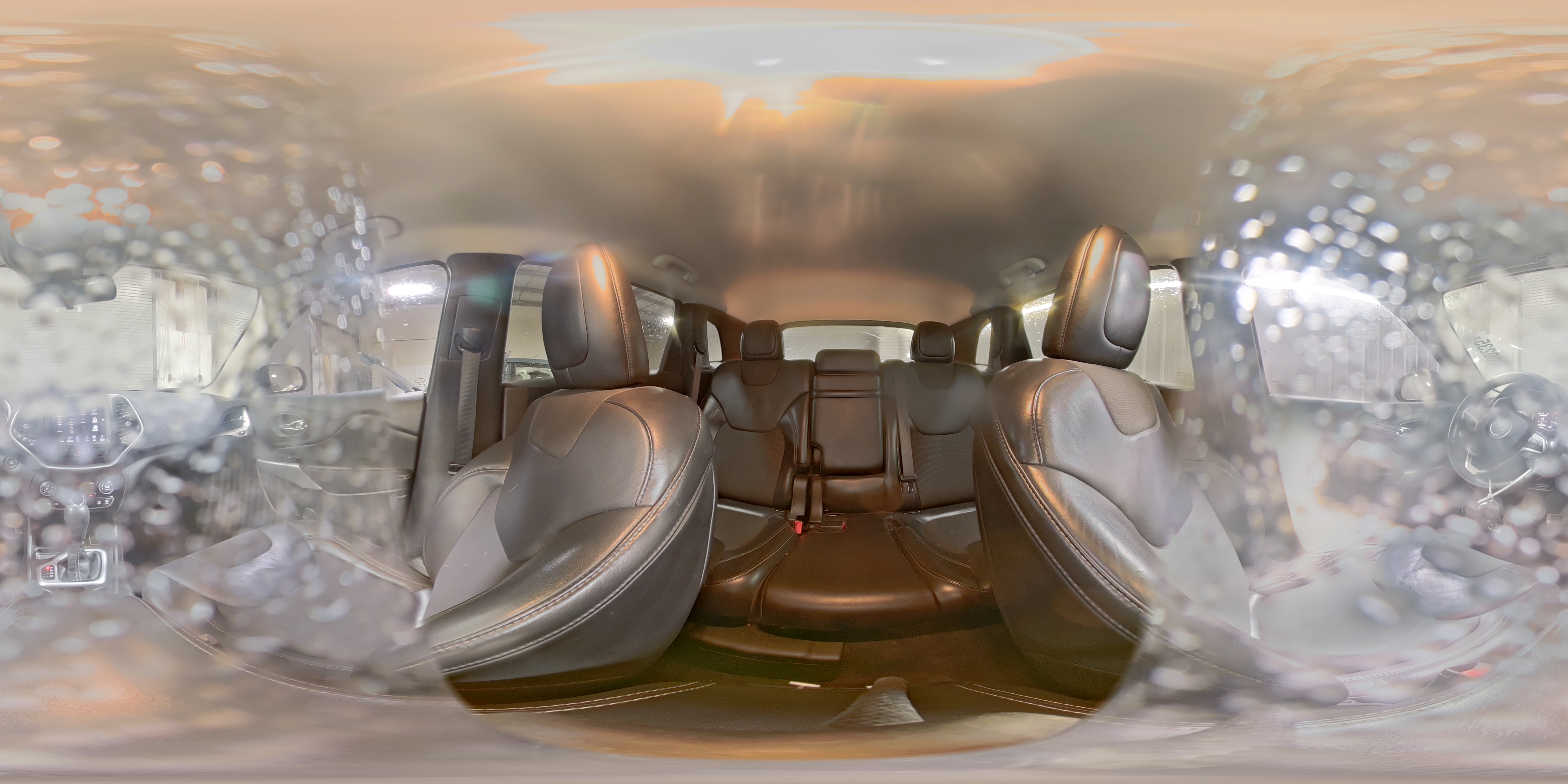 2018 Jeep Cherokee Latitude Plus VIN: 1C4PJLLB2JD584874 Lot: 94700235