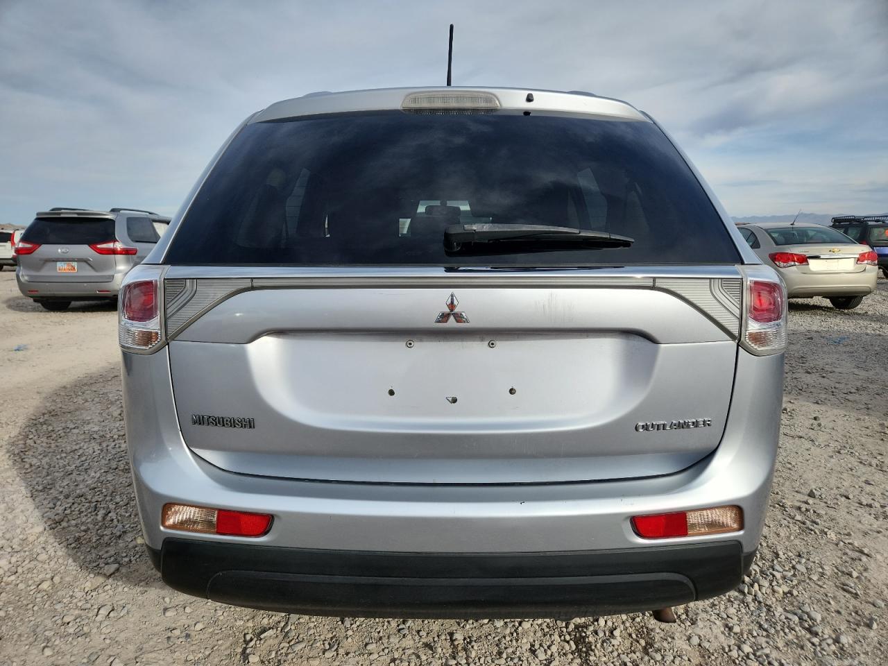 2014 Mitsubishi Outlander Es VIN: JA4AD2A38EZ007787 Lot: 91266635