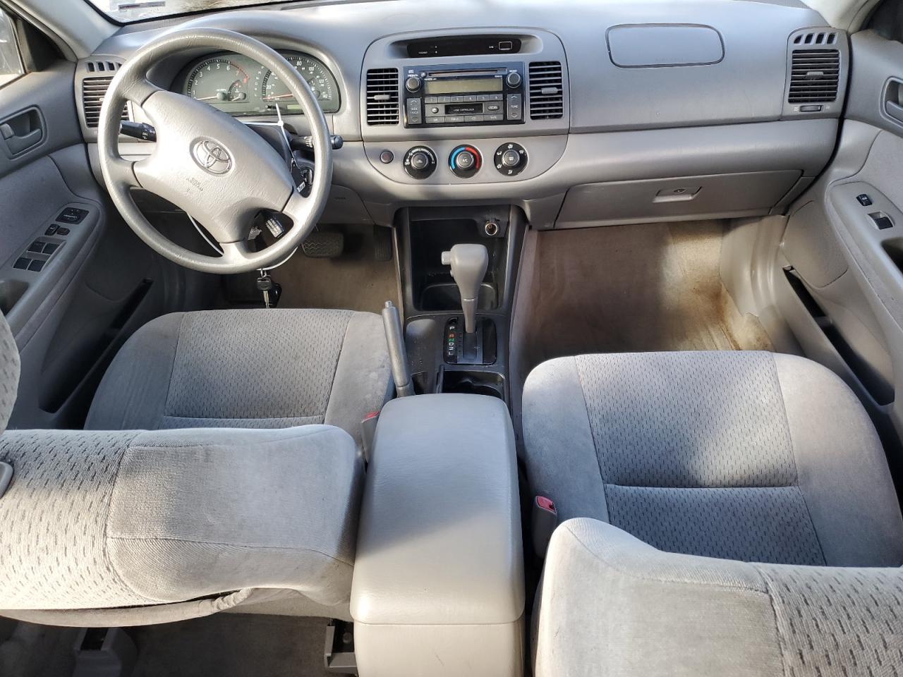 2004 Toyota Camry Le VIN: 4T1BE32KX4U319667 Lot: 91806925