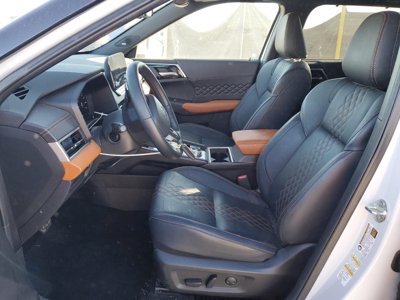 2024 Mitsubishi Outlander Sel VIN: JA4J4WA83RZ016406 Lot: 92037205