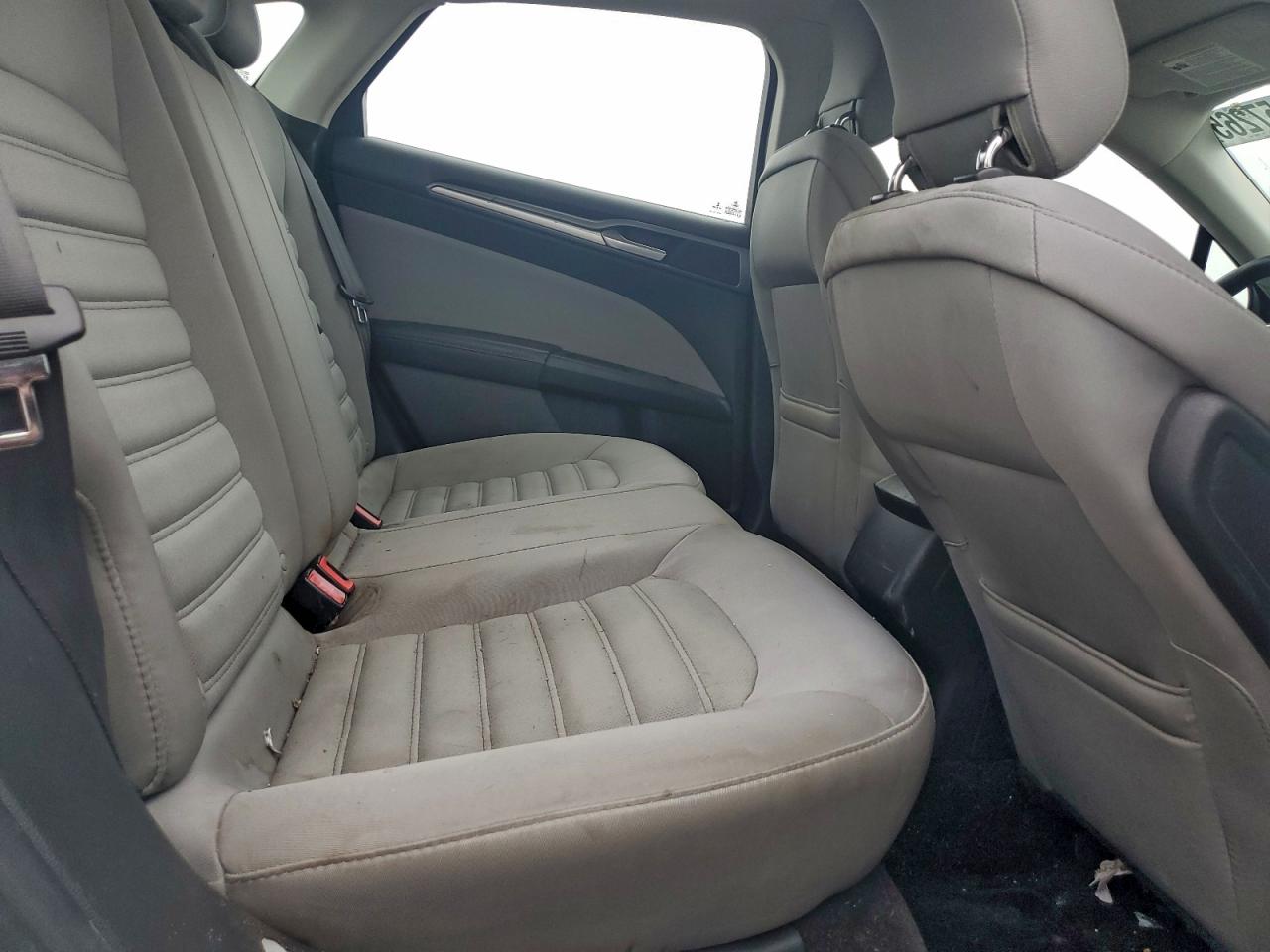 2014 Ford Fusion S VIN: 1FA6P0G74E5380453 Lot: 93957265