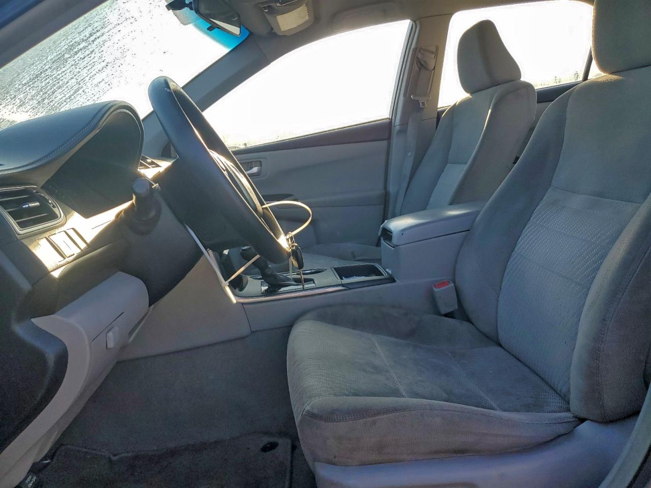 2015 Toyota Camry Le VIN: 4T1BF1FK7FU888233 Lot: 94036575