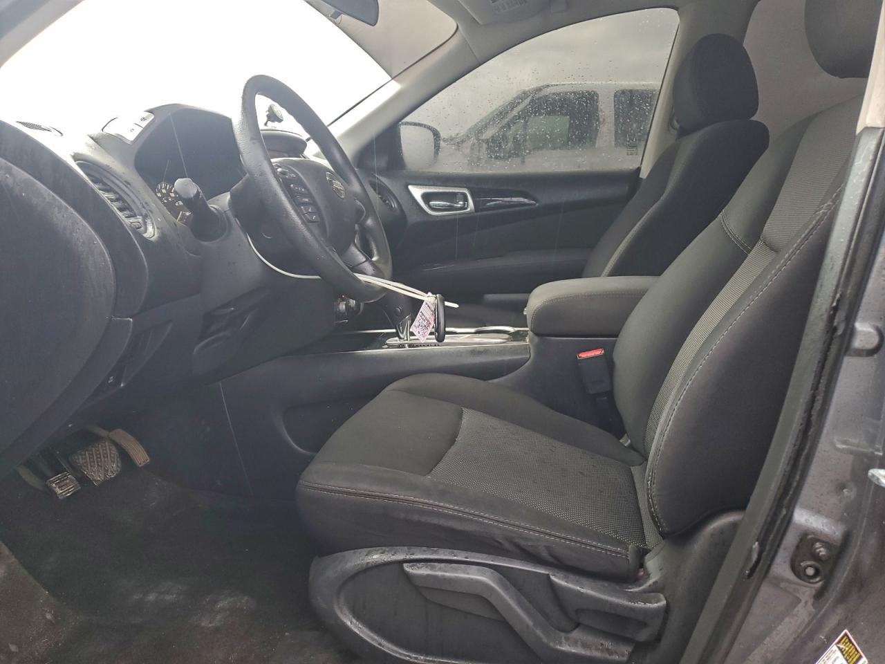 2017 Nissan Pathfinder S VIN: 5N1DR2MN0HC686930 Lot: 94184335