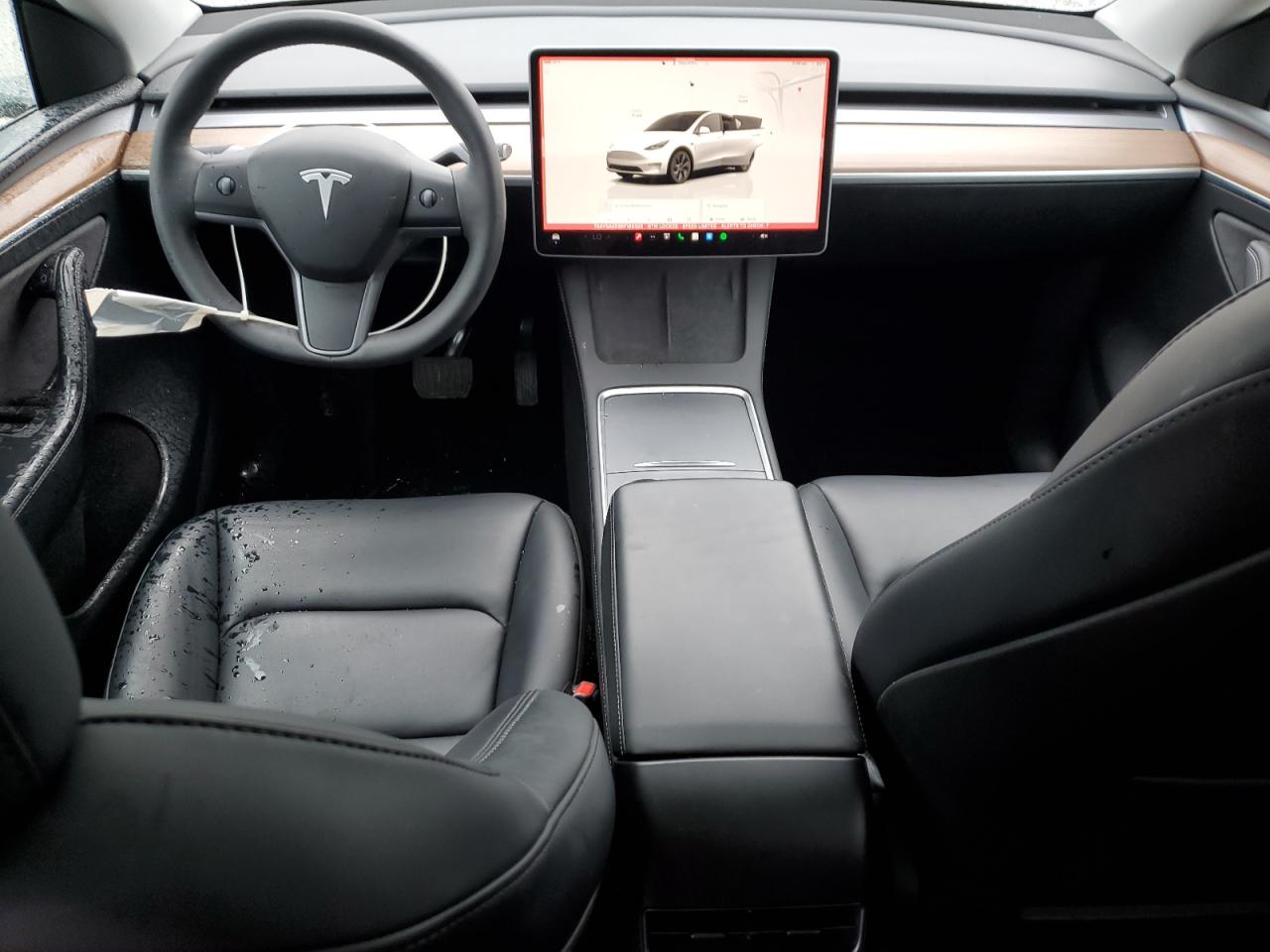 2024 Tesla Model Y VIN: 7SAYGAEE6RF169305 Lot: 93116245