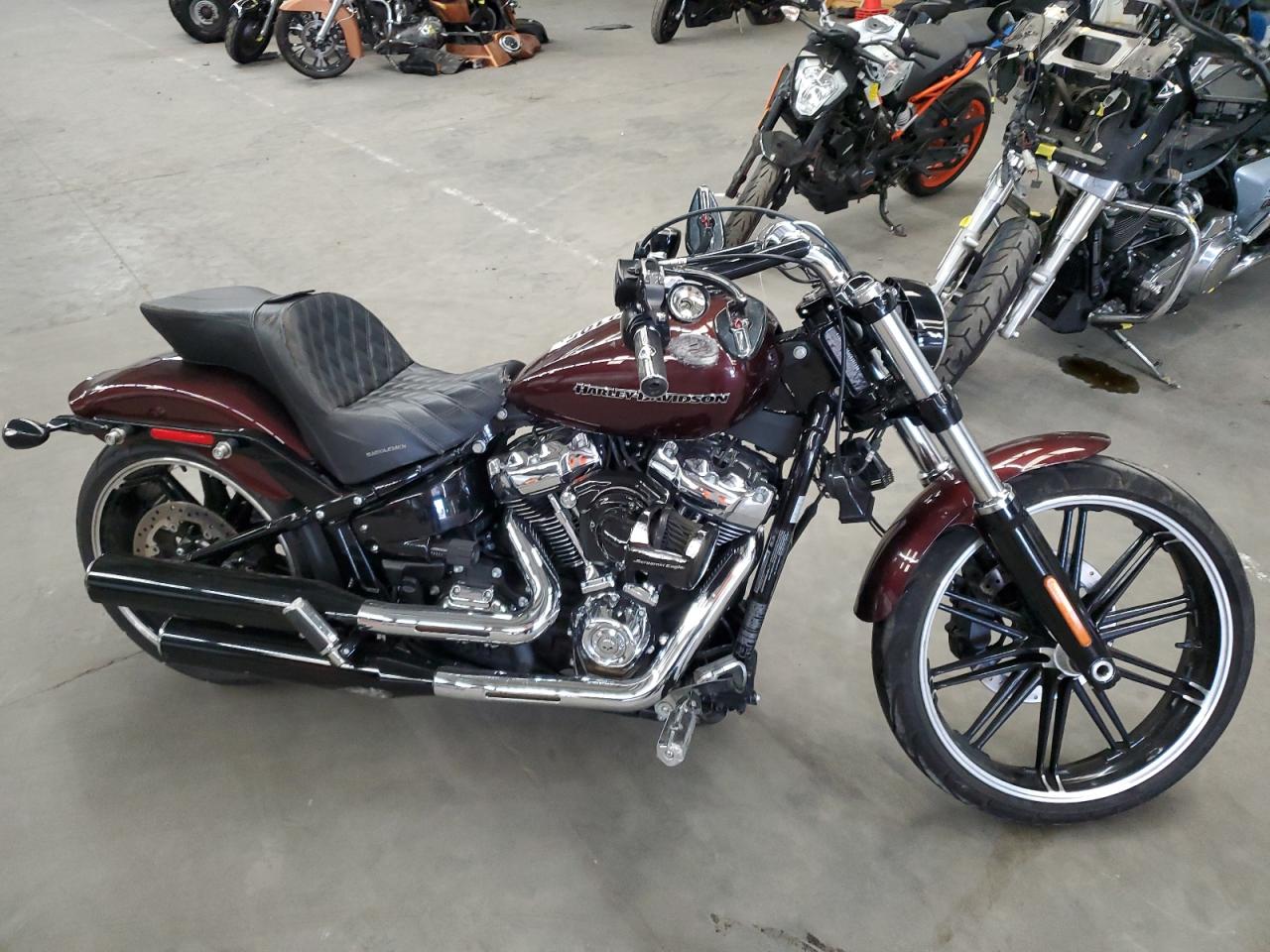 2018 Harley-Davidson Fxbrs Breakout 114