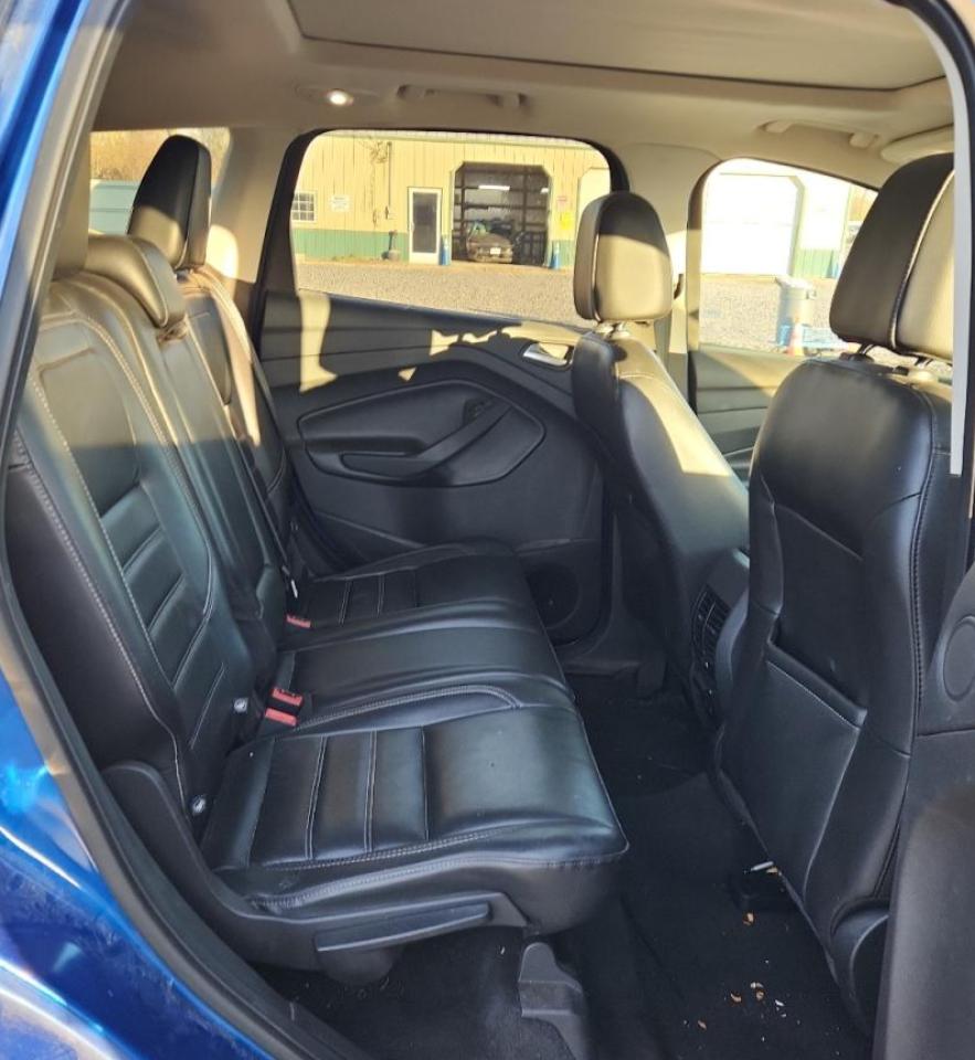 2017 Ford Escape Titanium VIN: 1FMCU9J96HUB97758 Lot: 92422155