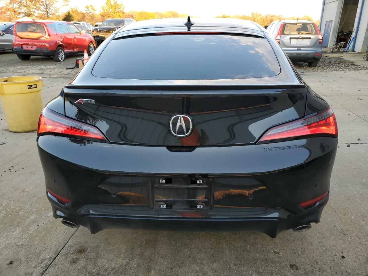 Фото: 19UDE4H66SA012817