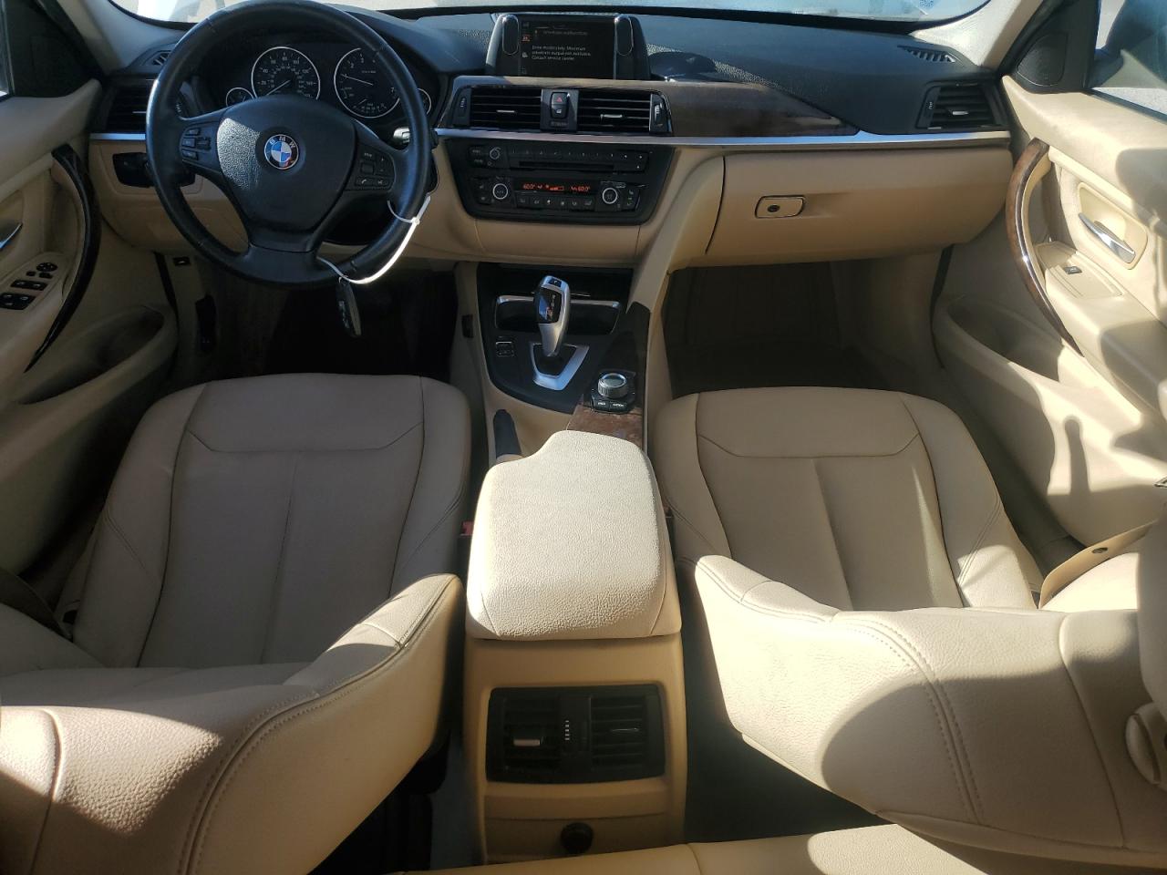 2015 BMW 320 I VIN: WBA3B1C54FP831373 Lot: 91519015