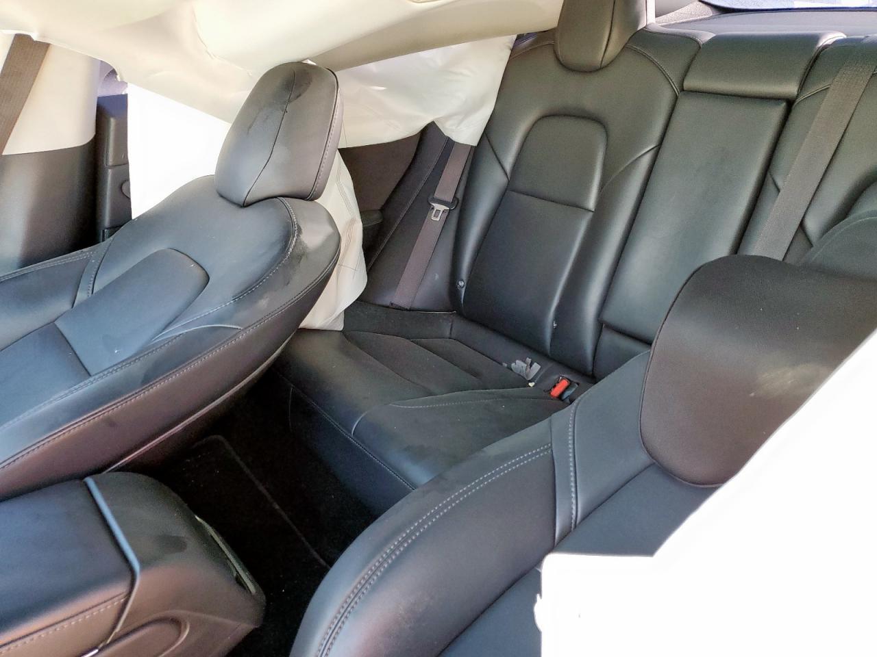 2018 Tesla Model 3 VIN: 5YJ3E1EA6JF077271 Lot: 91170475