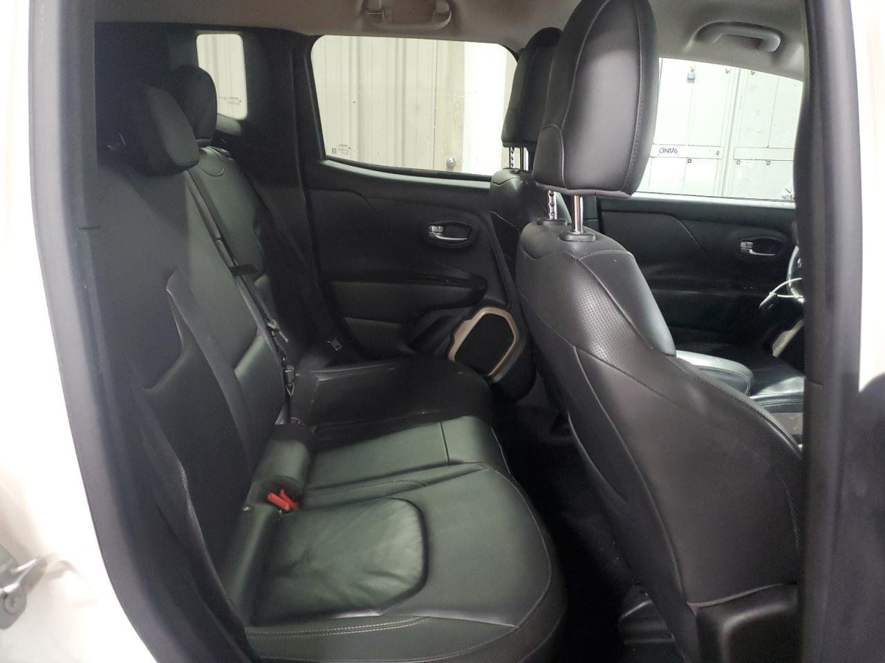 2016 Jeep Renegade Limited VIN: ZACCJADT9GPC63080 Lot: 92324455