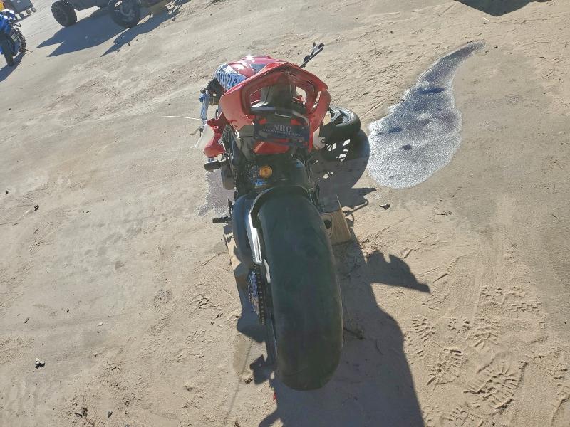 2022 DUCATI PANIGALE V4S  