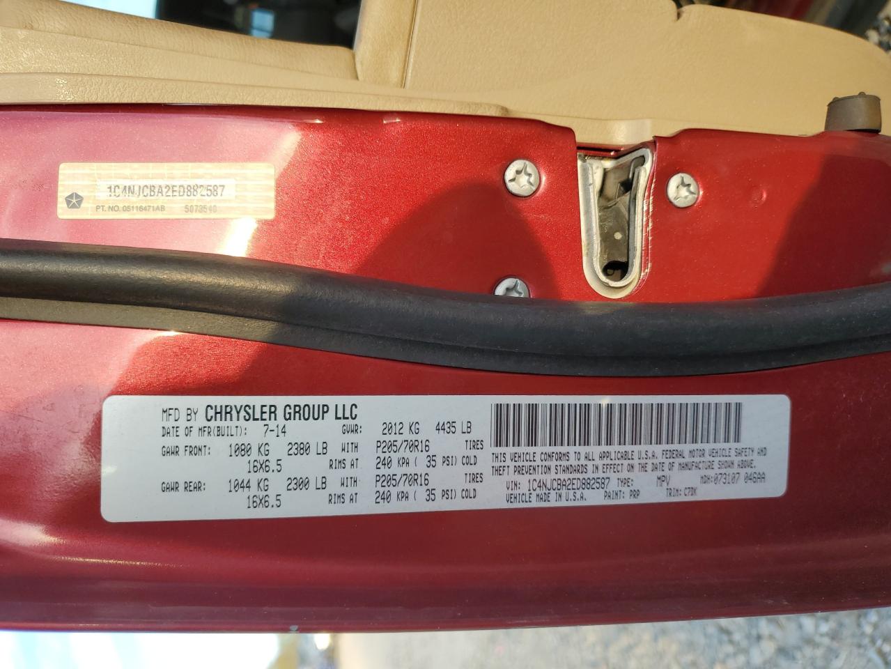 2014 Jeep Compass Sport VIN: 1C4NJCBA2ED882587 Lot: 92718585