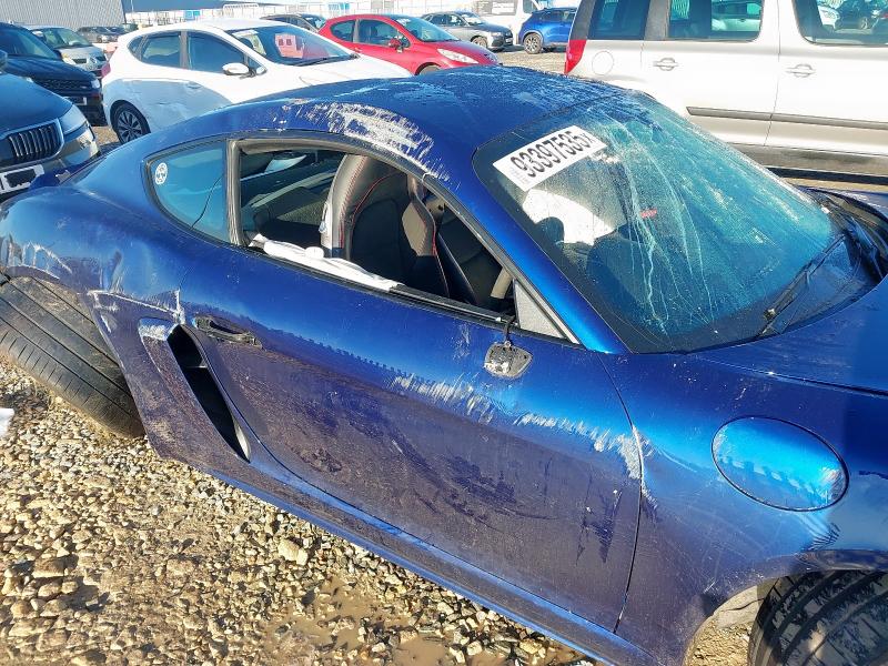 2021 PORSCHE CAYMAN 4.0 GT4 2DR PDK