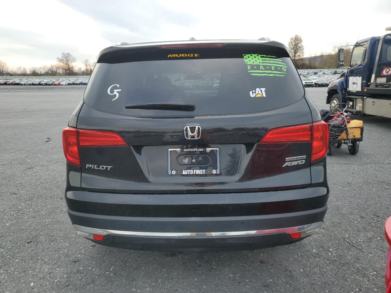 2017 Honda Pilot Touring VIN: 5FNYF6H95HB003125 Lot: 91934745