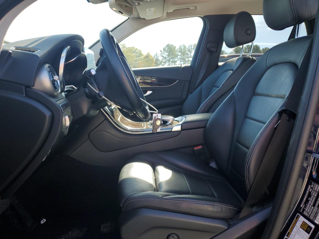 2017 Mercedes-Benz Glc 300 VIN: WDC0G4JB0HF237058 Lot: 91109505