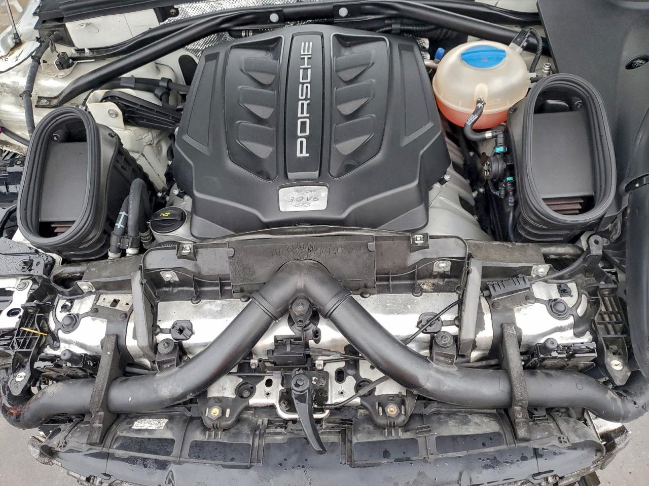 2017 Porsche Macan Gts VIN: WP1AG2A5XHLB53919 Lot: 94230425